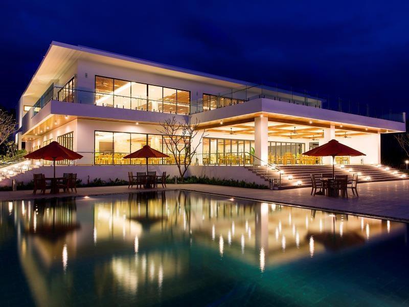 Resort Riviera Cam Ranh